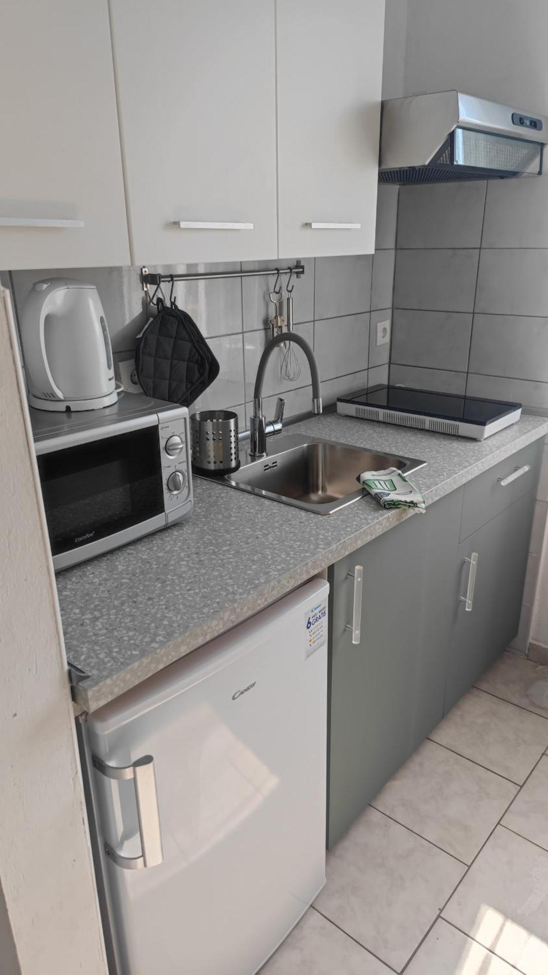 Vila Sentio Mare-Apartments Livaic Zeljko Pirovac Exteriör bild